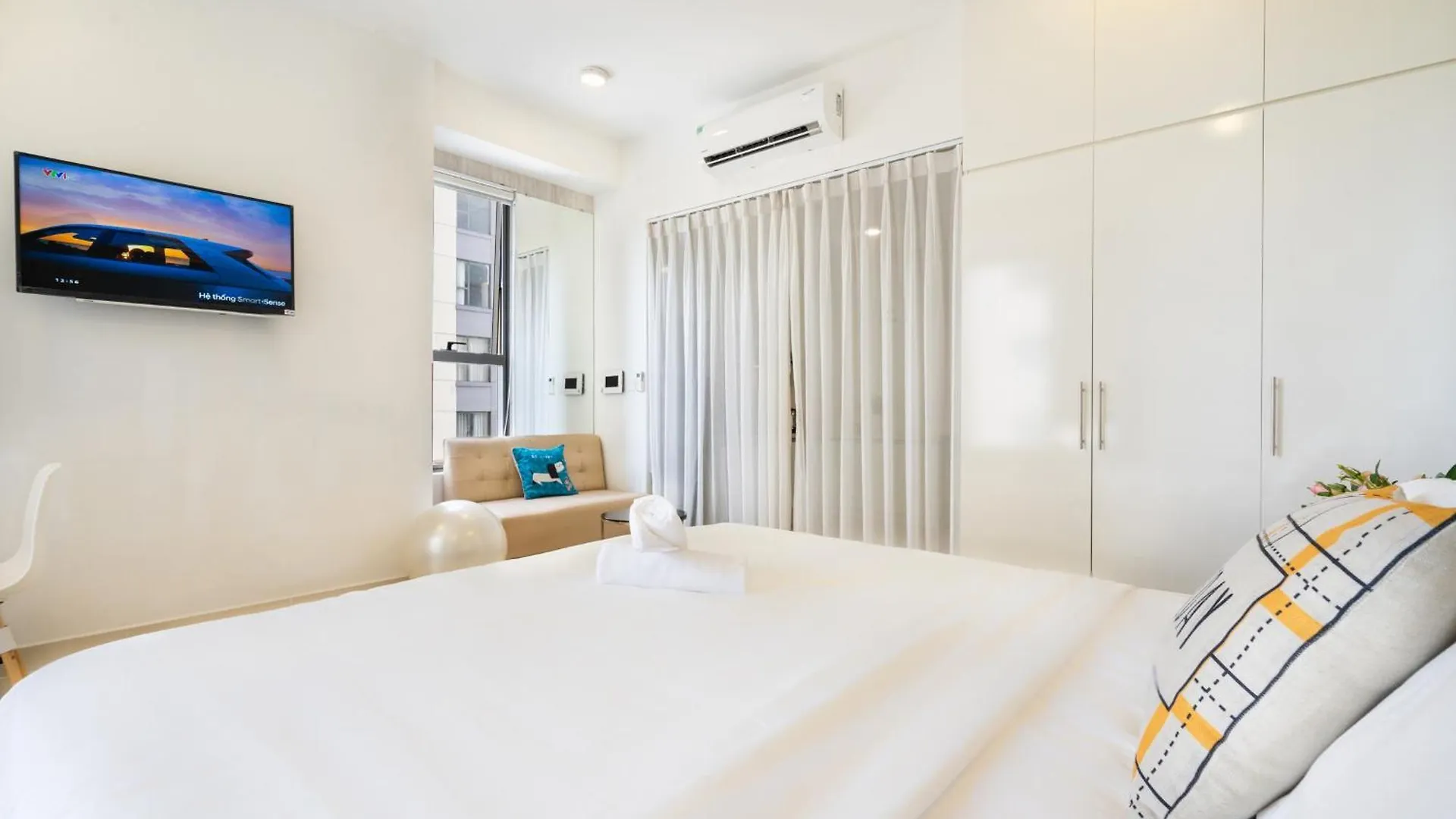 Apartment Tresor Tropical Studios Ho Chi Minh City Vietnam