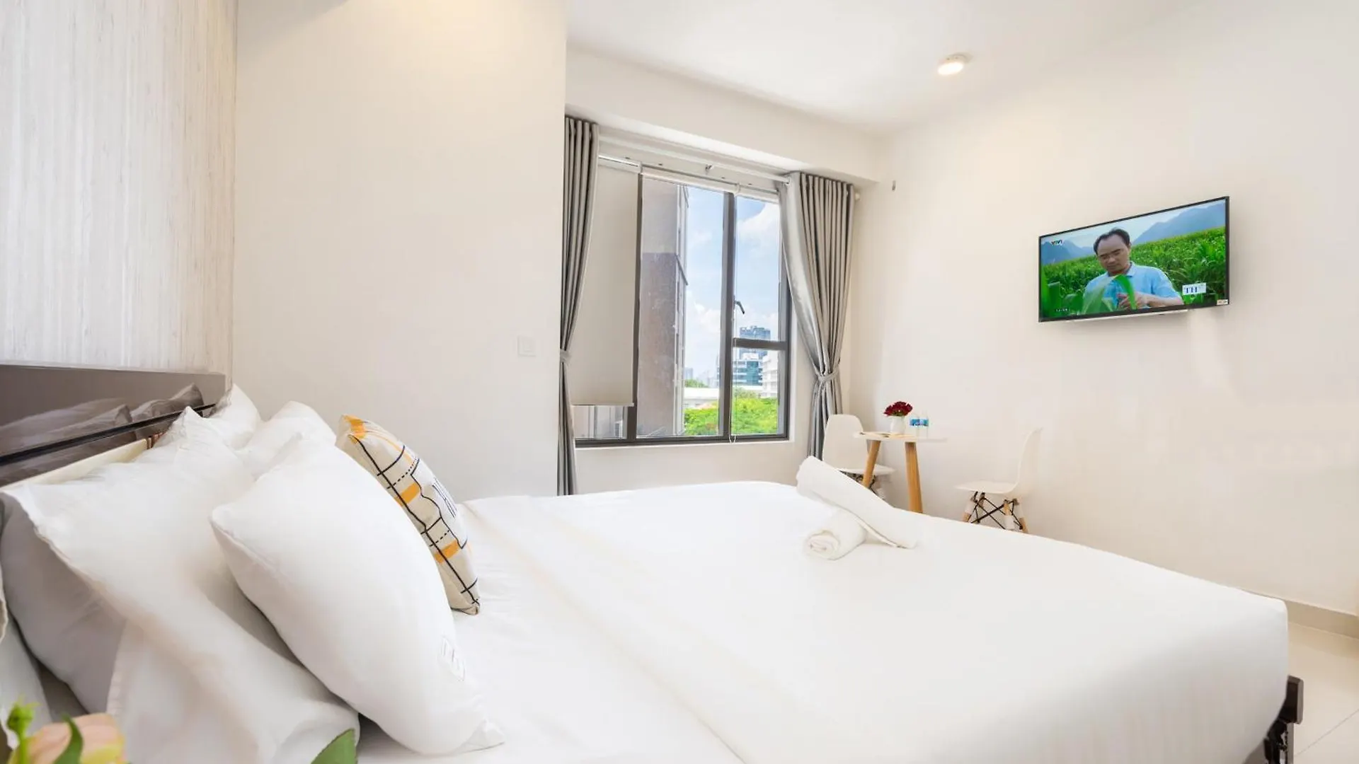 Apartment Tresor Tropical Studios Ho Chi Minh City